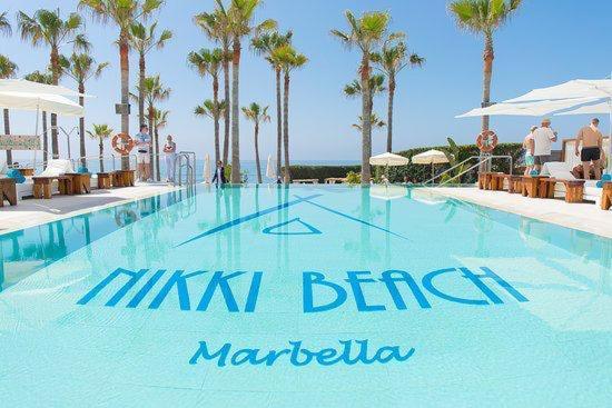 Luxury Beach Side Apartment In Marbella Playa Екстериор снимка